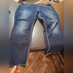 Silver Jeans Women's Relaxed Fit Mid Blue Washed Jeans